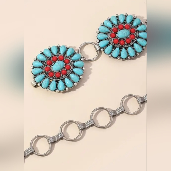 New turqouise concho chain belt - Picture 3 of 5